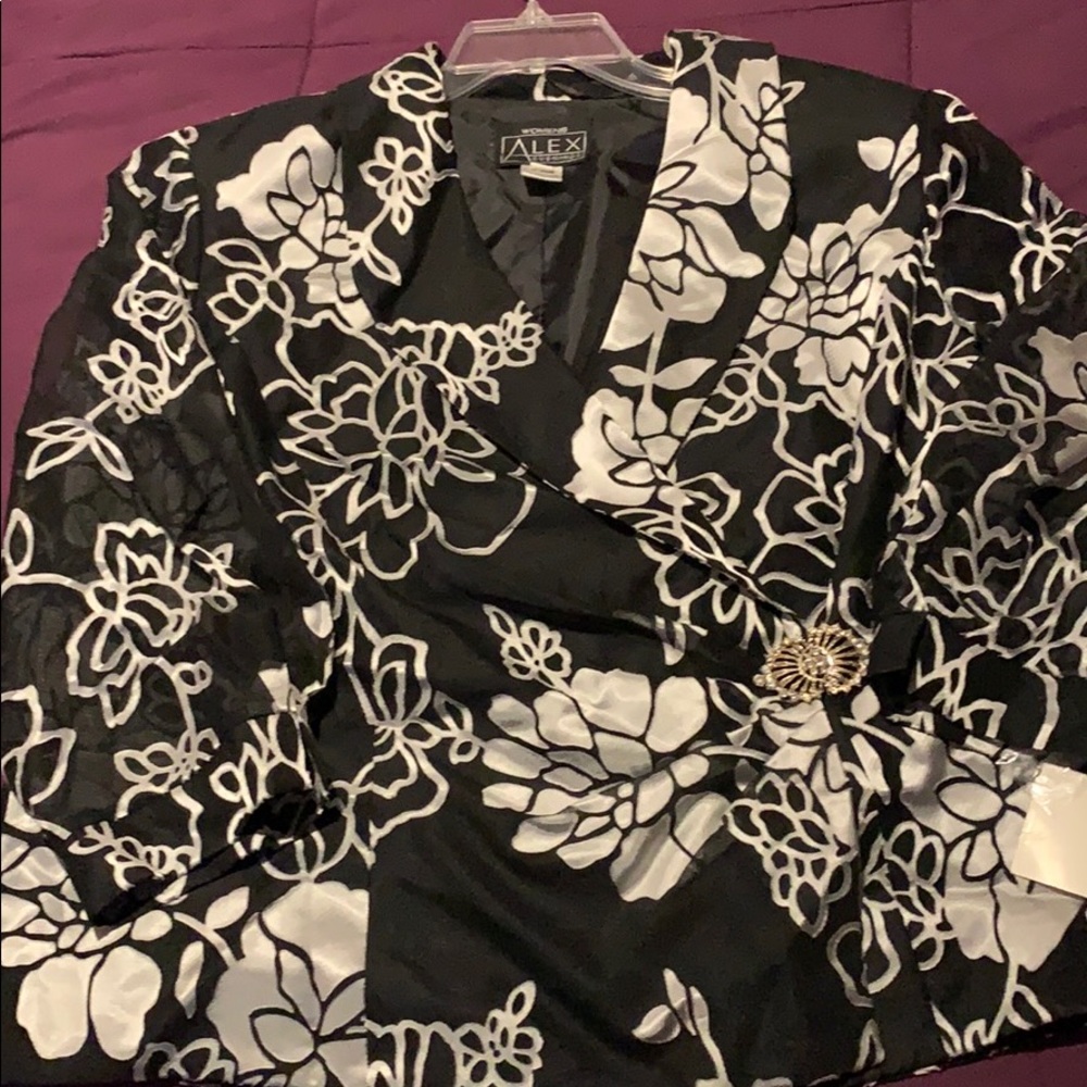 Women's Alex Evenings Blazer with Diamond brooch